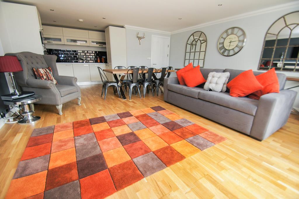 ברייטון Avalon Balcony Apartment מראה חיצוני תמונה
