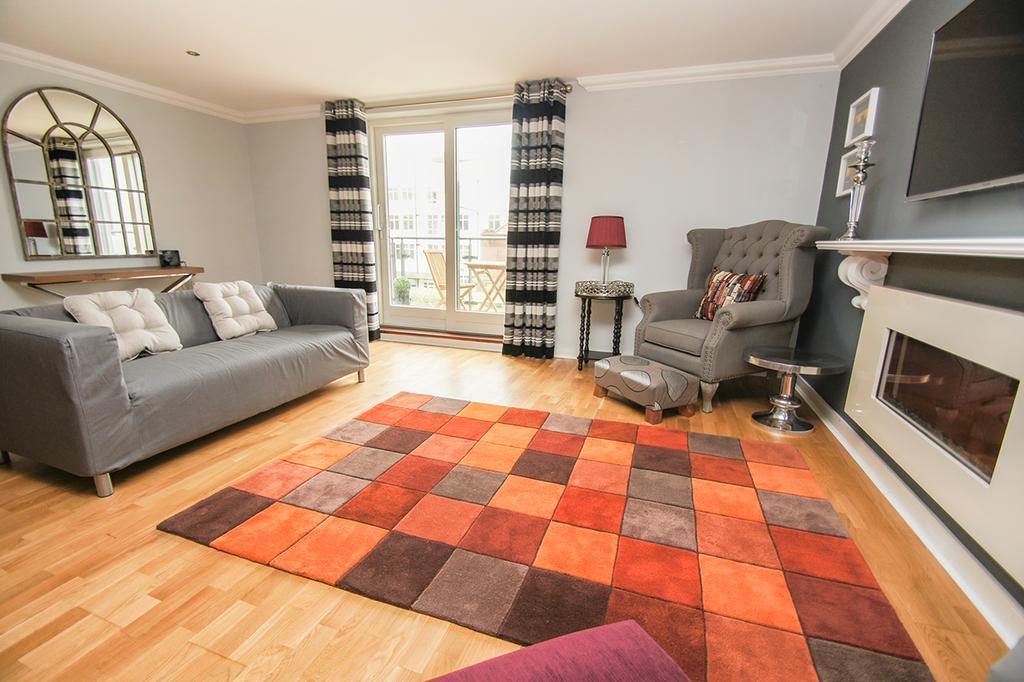 ברייטון Avalon Balcony Apartment מראה חיצוני תמונה